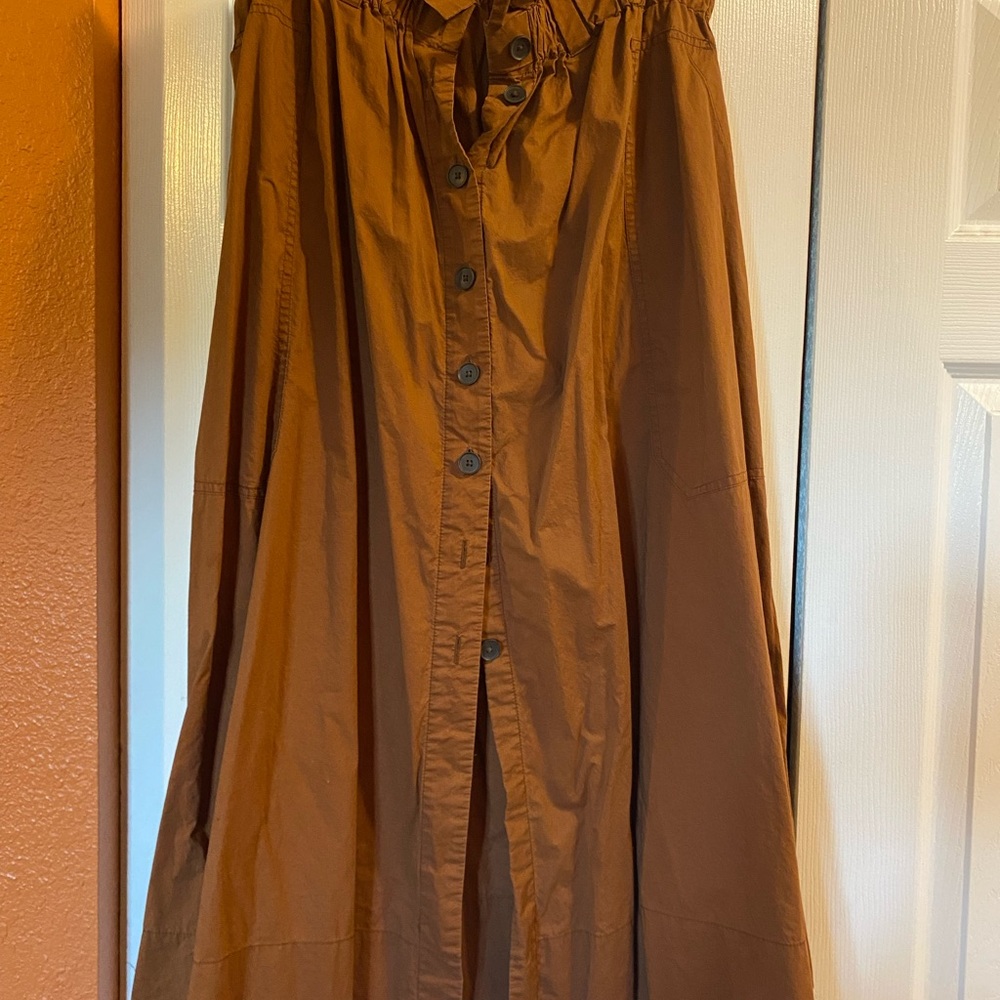 Brown Everlane paper-bag waist midi button-up skirt
